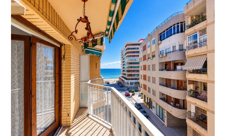 Apartamento - Revente - Torrevieja - Playa del Acequión