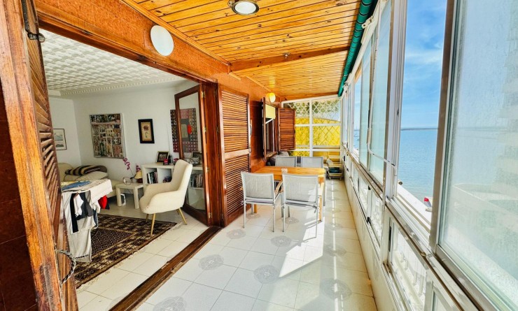 Apartamento - Sale - Torrevieja - Playa del Acequión