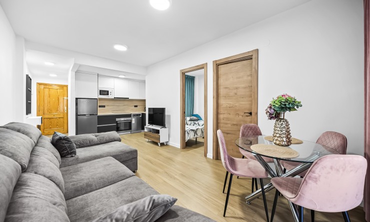 Apartamento - Wederverkoop - Torrevieja - Centro