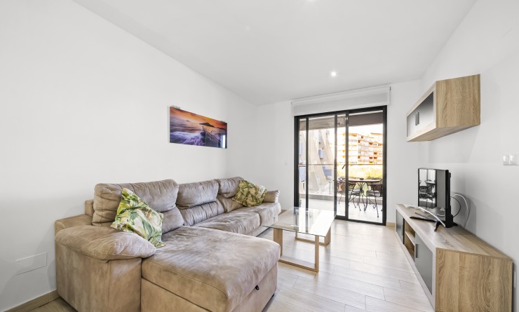 Apartamento - Wederverkoop - Torrevieja - La Mata