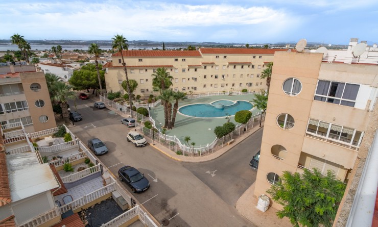 Apartment / flat - Sale - Torrevieja - La Siesta - El Salado -  Torreta