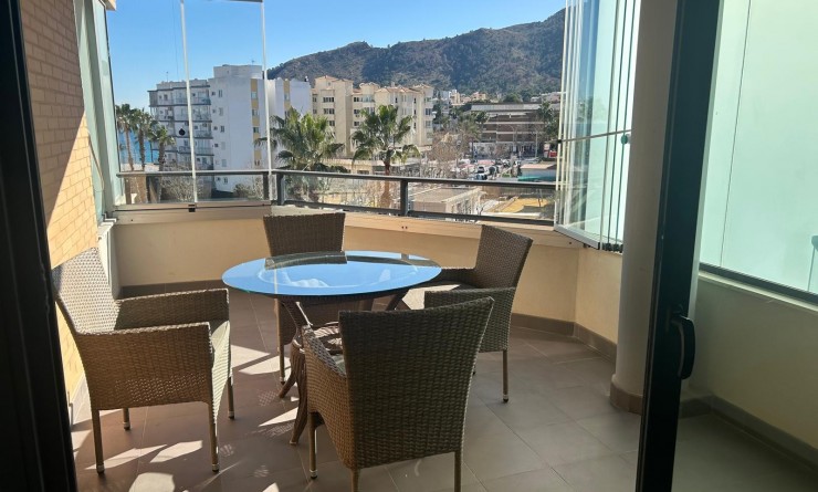 Apartment / flat - Wederverkoop - Albir - center