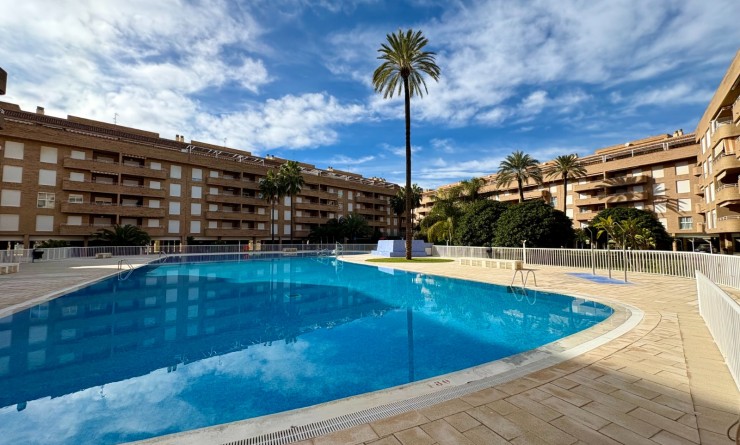 Apartment / flat - Wederverkoop - Denia - Port