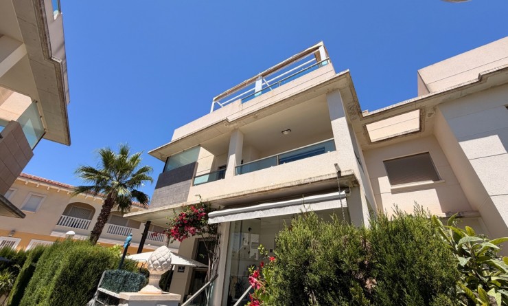 Apartment - Sale - Ciudad quesada - Doña pepa