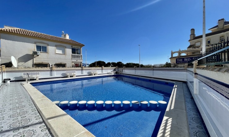 Apartment - Sale - La Zenia - La Zenia