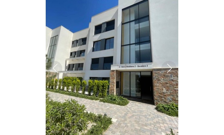 Apartment - Sale - Las Colinas Golf and Country Club - 