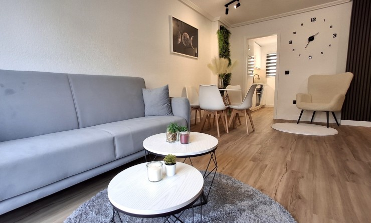 Apartment - Sale - Torrevieja - Torrevieja