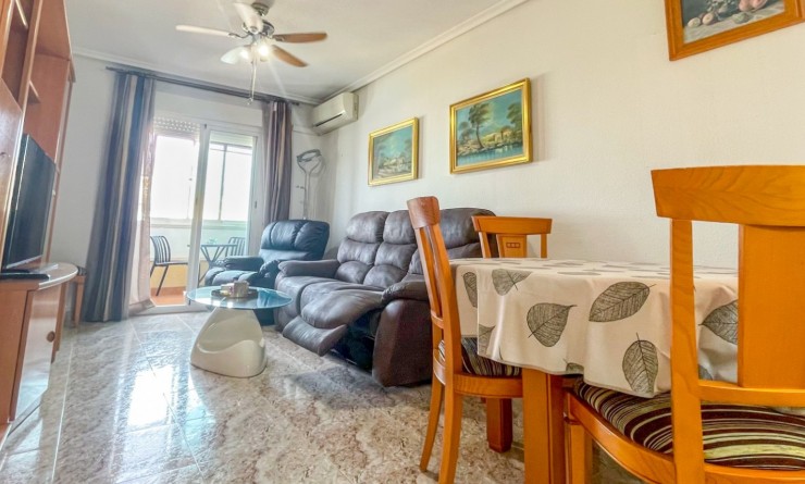 Apartment - Sale - Torrevieja - Torrevieja