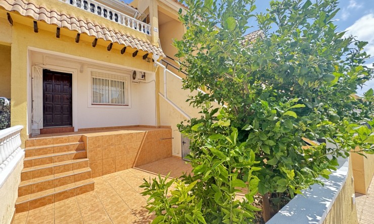 Apartment - Sale - Villamartín - Villamartín