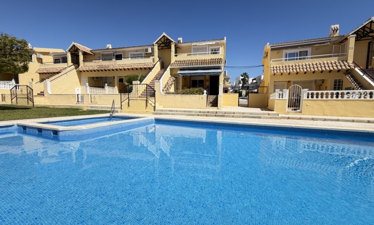 Apartment - Sale - Villamartín - Villamartín