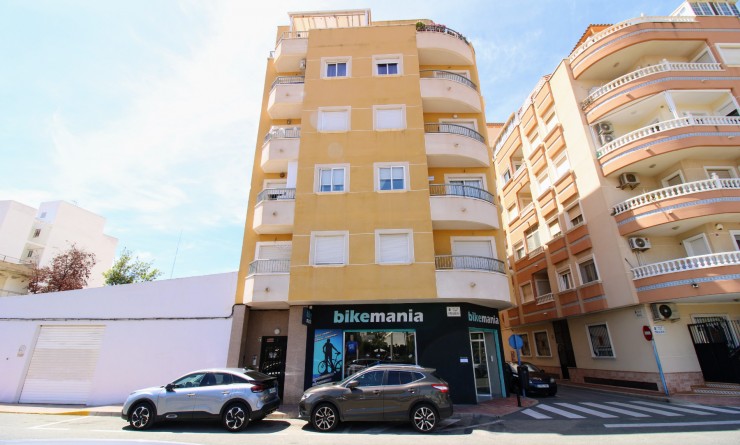 Apartment - Top Floor Apartment - Revente - Torrevieja - Acequion