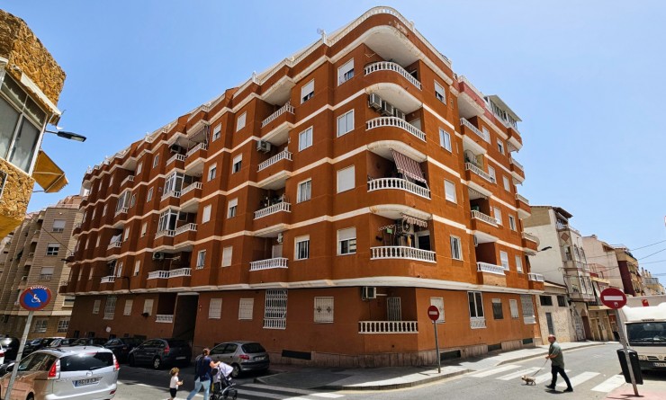 Apartment - Top Floor Apartment - Revente - Torrevieja - torrevieja