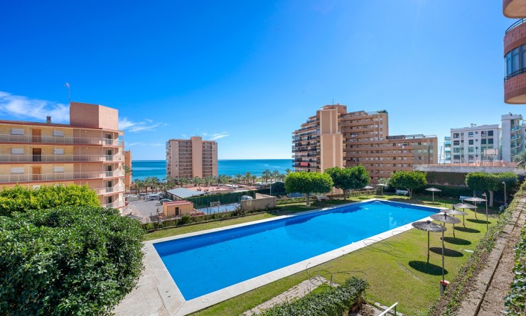 Appartement - Wederverkoop - Arenales del Sol - Segunda linea playa