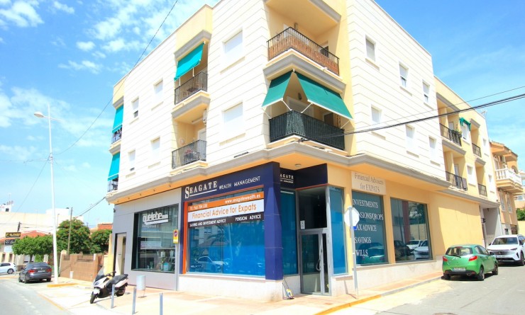 Appartement - Wederverkoop - Benijofar - Benijofar