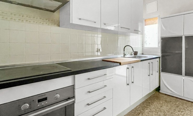 Appartement - Wederverkoop - Guardamar del Segura - Pueblo