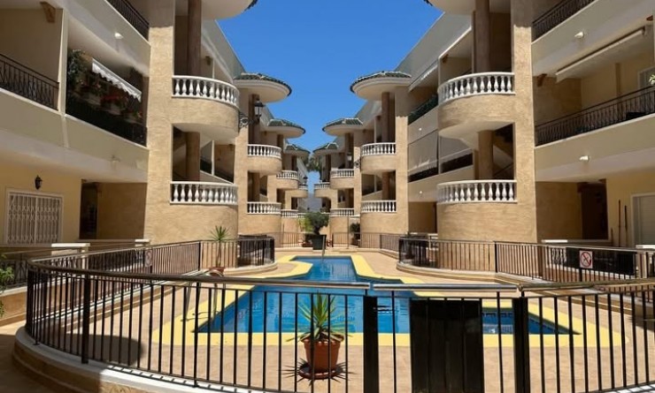 Appartement - Wederverkoop - Jacarilla - Jacarilla