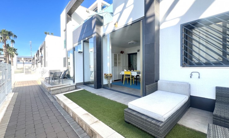 Appartement - Wederverkoop - La Zenia - La Zenia