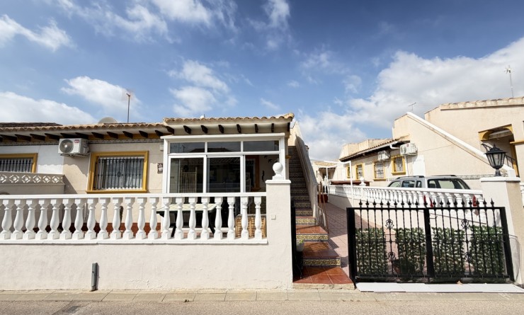 Appartement - Wederverkoop - La Zenia - La Zenia