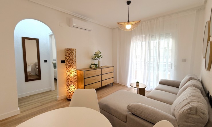 Appartement - Wederverkoop - Torrevieja - Costa Blanca Sur