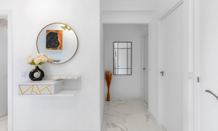 Appartement - Wederverkoop - Torrevieja - La Mata