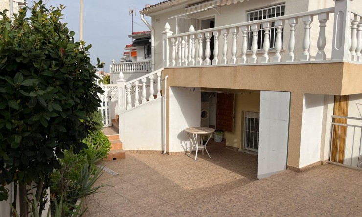 Appartement - Wederverkoop - Torrevieja - torrevieja