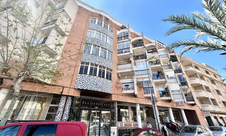 Appartement - Wederverkoop - Torrevieja - torrevieja