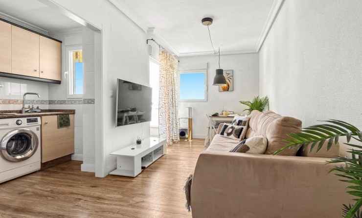 Appartement - Wederverkoop - Torrevieja - Torrevieja