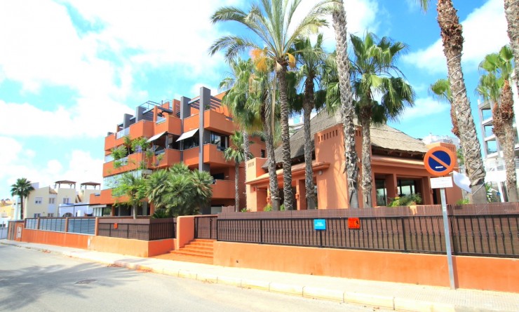 Appartement - Wederverkoop - Villamartín - 
