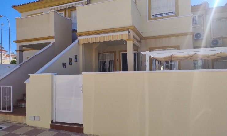 Bungalow - Wederverkoop - Orihuela Costa - Orihuela Costa
