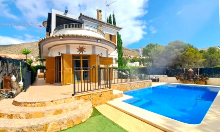 Chalet independiente - Wederverkoop - Finestrat - 