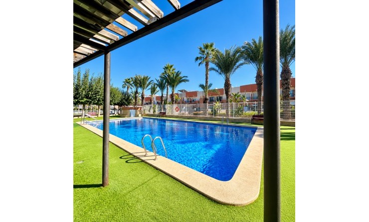 Chalet - Wederverkoop - Orihuela Costa - Villamartín