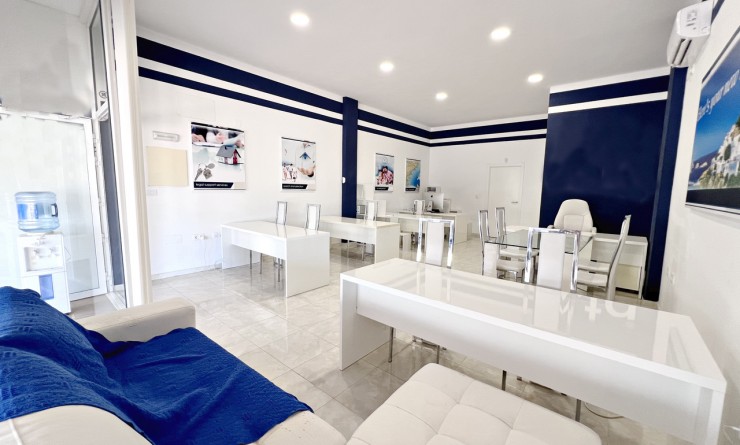 Commercial - Sale - Playa Flamenca - Playa Flamenca