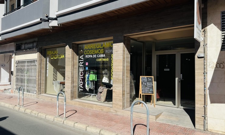 Commercieel - Wederverkoop - Torrevieja - 