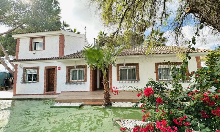 Country house - Sale - Orihuela - Orihuela