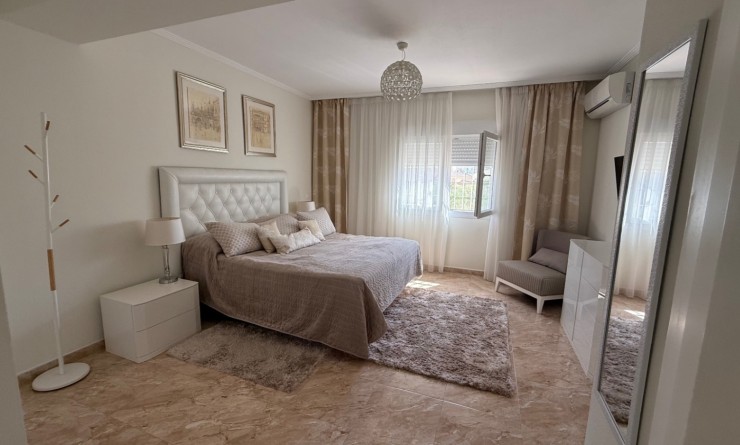 detached_house - Sale - Torrevieja - Costa Blanca Sur