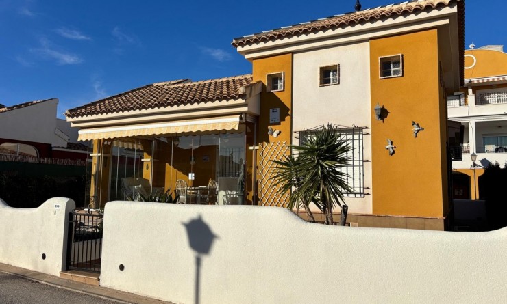 Detached House / Villa - Revente - Los Montesinos - Urbanizacion montesol