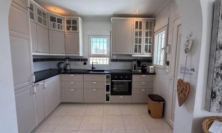 detached_house - Wederverkoop - Torrevieja - Costa Blanca Sur