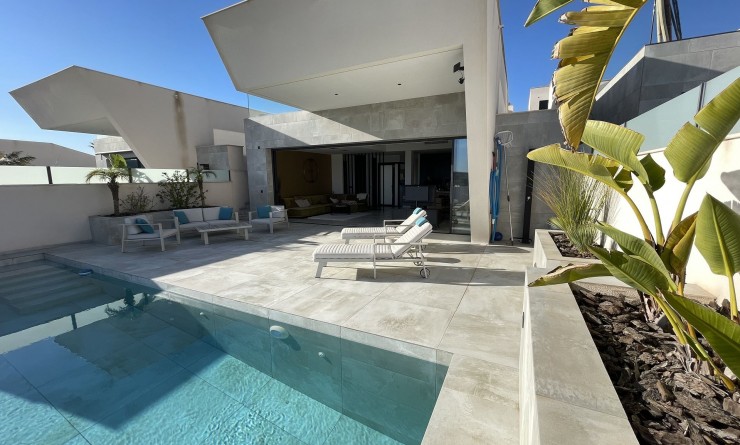 Detached villa - Sale - Ciudad quesada - 