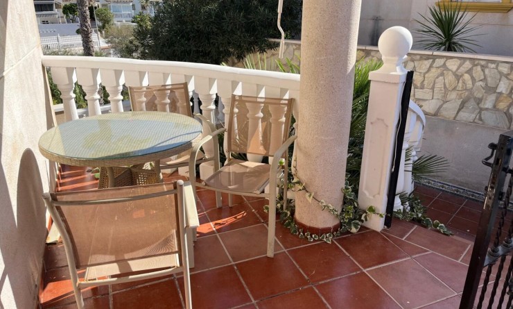 Detached villa - Sale - Playa Flamenca - Playa Flamenca