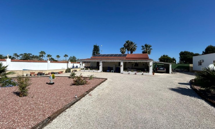 Detached villa - Wederverkoop - La Hoya - La Hoya