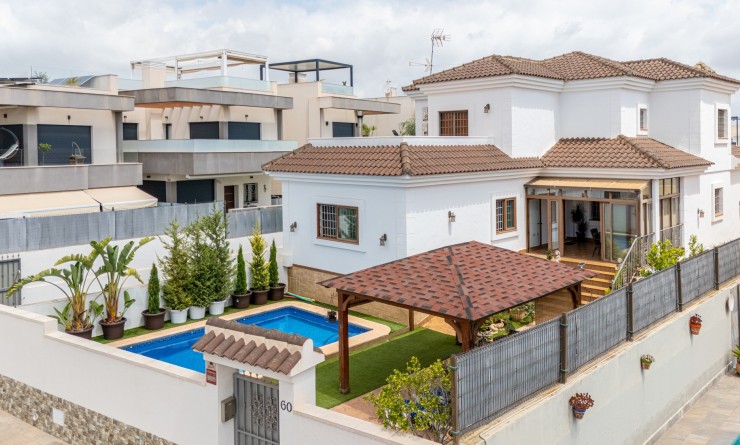 Detached villa - Wederverkoop - Los Montesinos - La herrada