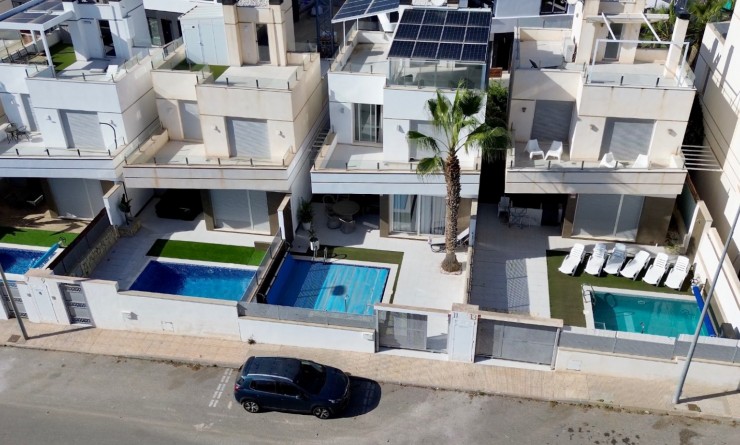 Detached villa - Wederverkoop - Orihuela Costa - Orihuela costa