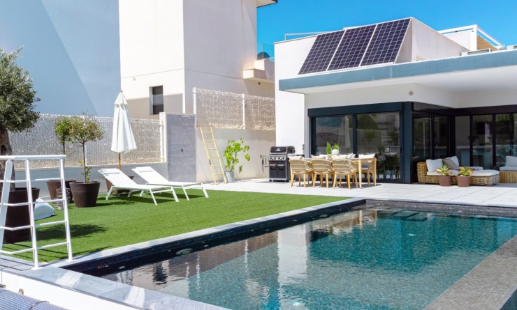 Detached villa - Wederverkoop - San Miguel de Salinas - San Miguel de Salinas