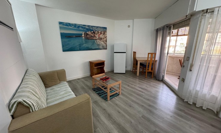Estudio - Revente - Torrevieja - 