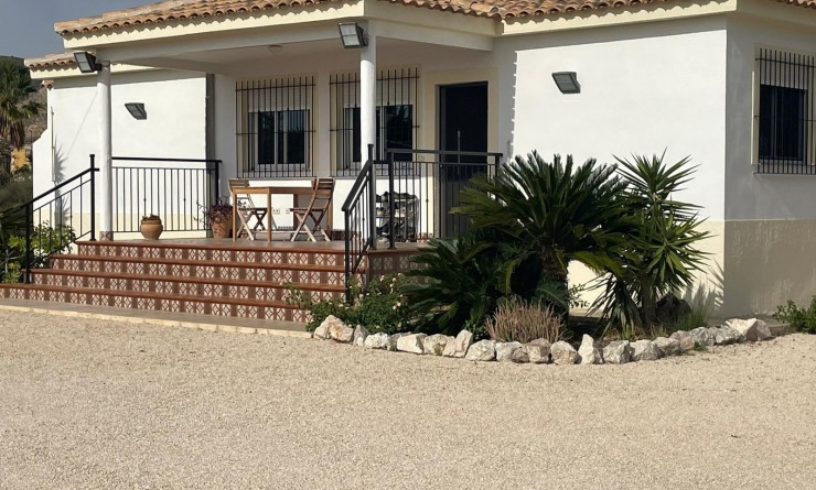 Finca / Country Property - Wederverkoop - Abanilla - Abanilla