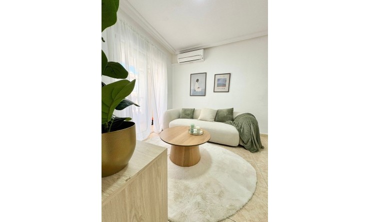 Flat - Wederverkoop - Torrevieja - Playa de los Locos