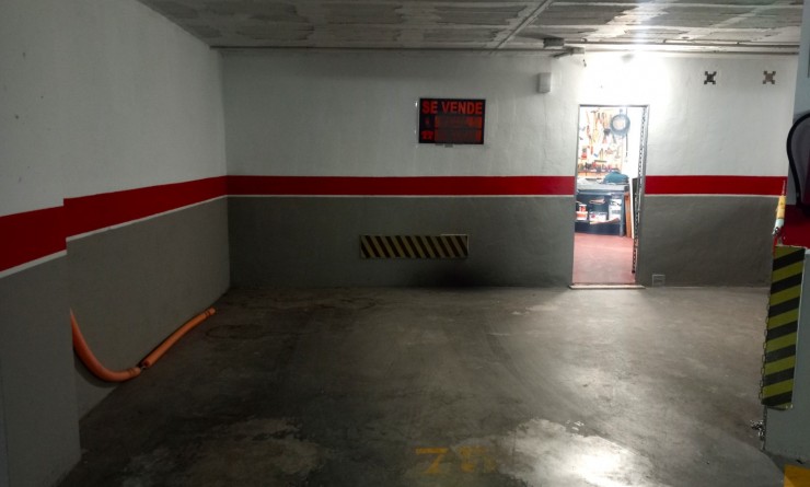 Garage - Revente - Villajoyosa - 