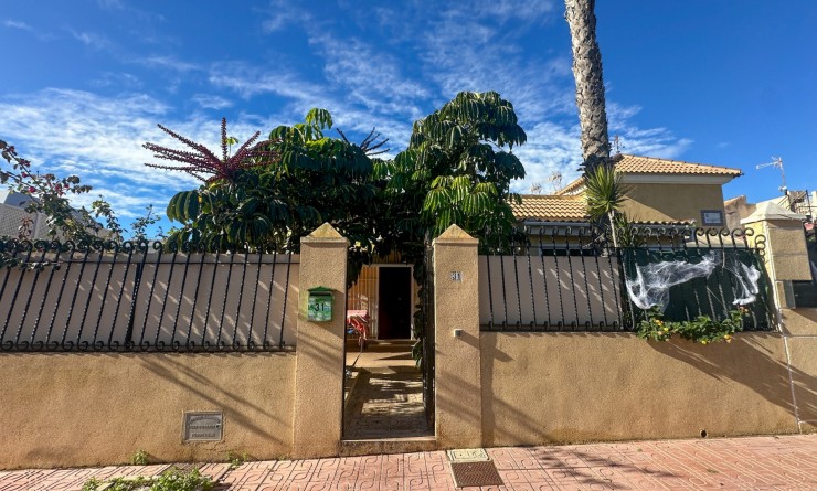 Herenhuis - Wederverkoop - Torrevieja - Nueva Torrevieja - Aguas Nuevas