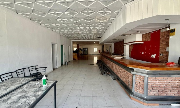 Local - Wederverkoop - Ondara - Ondara