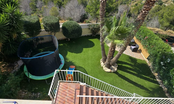 Semi-detached house - Sale - Gata de Gorgos - Gata de Gorgos